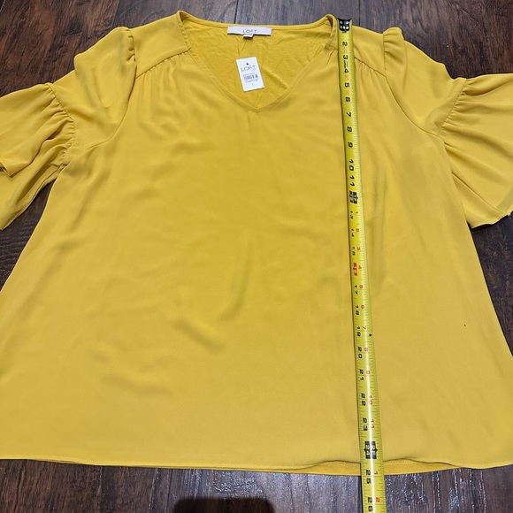 Loft Yellow Blouse with Short Bell Sleeves - Large - Picture 8 of 11